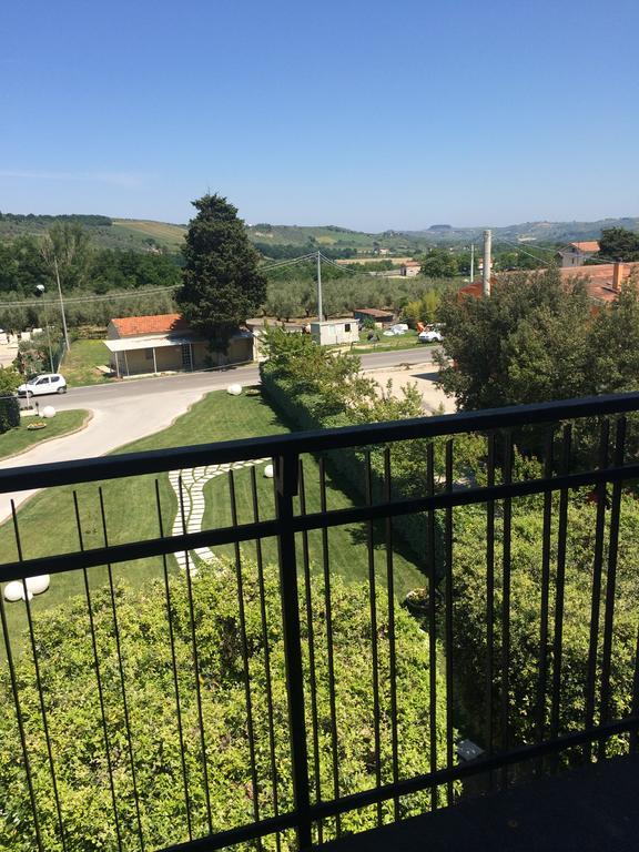 Hotel Di Rocco Loreto Aprutino Kültér fotó