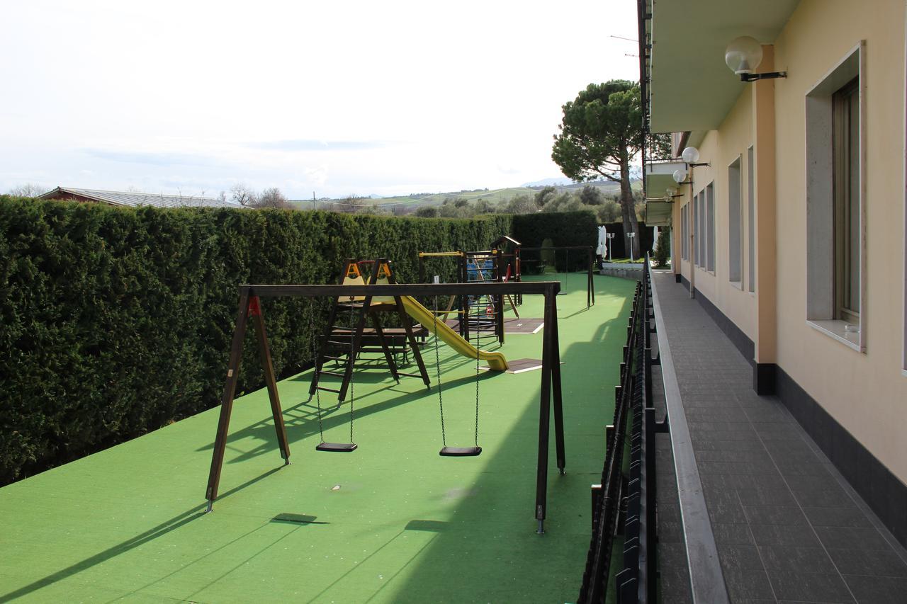 Hotel Di Rocco Loreto Aprutino Kültér fotó